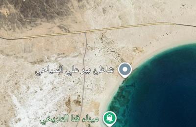 بئر علي م شبوة أرض للبيع على الشاطئ بالقرب من منتجع قناء السياحي